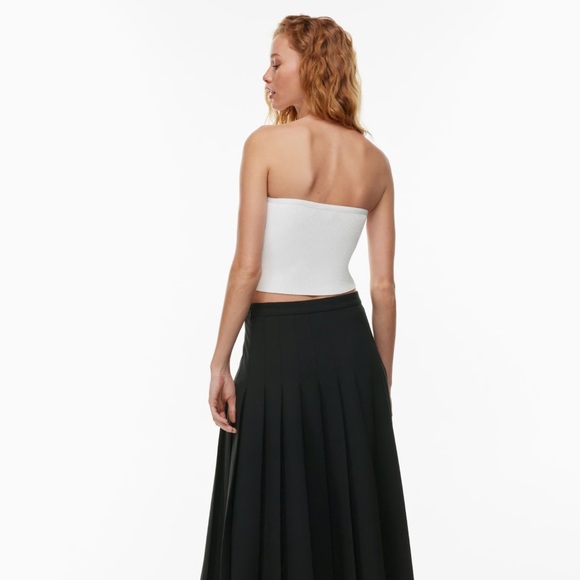 Babaton Scult Knit Sweetheart - Picture 2 of 5